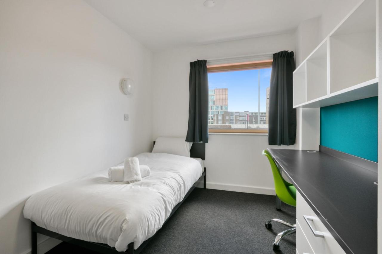 Central Single Room With Shared Kitchen In Luton Luton  Dış mekan fotoğraf